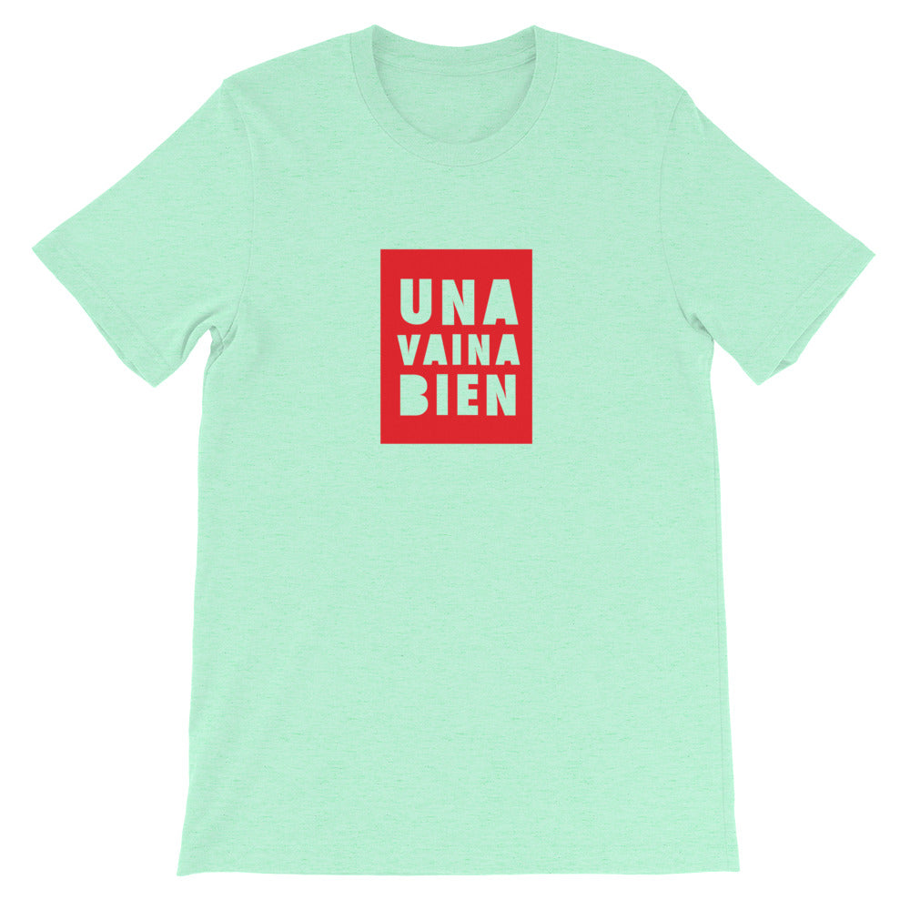 UNA VAINA BIEN Dominican T-Shirt